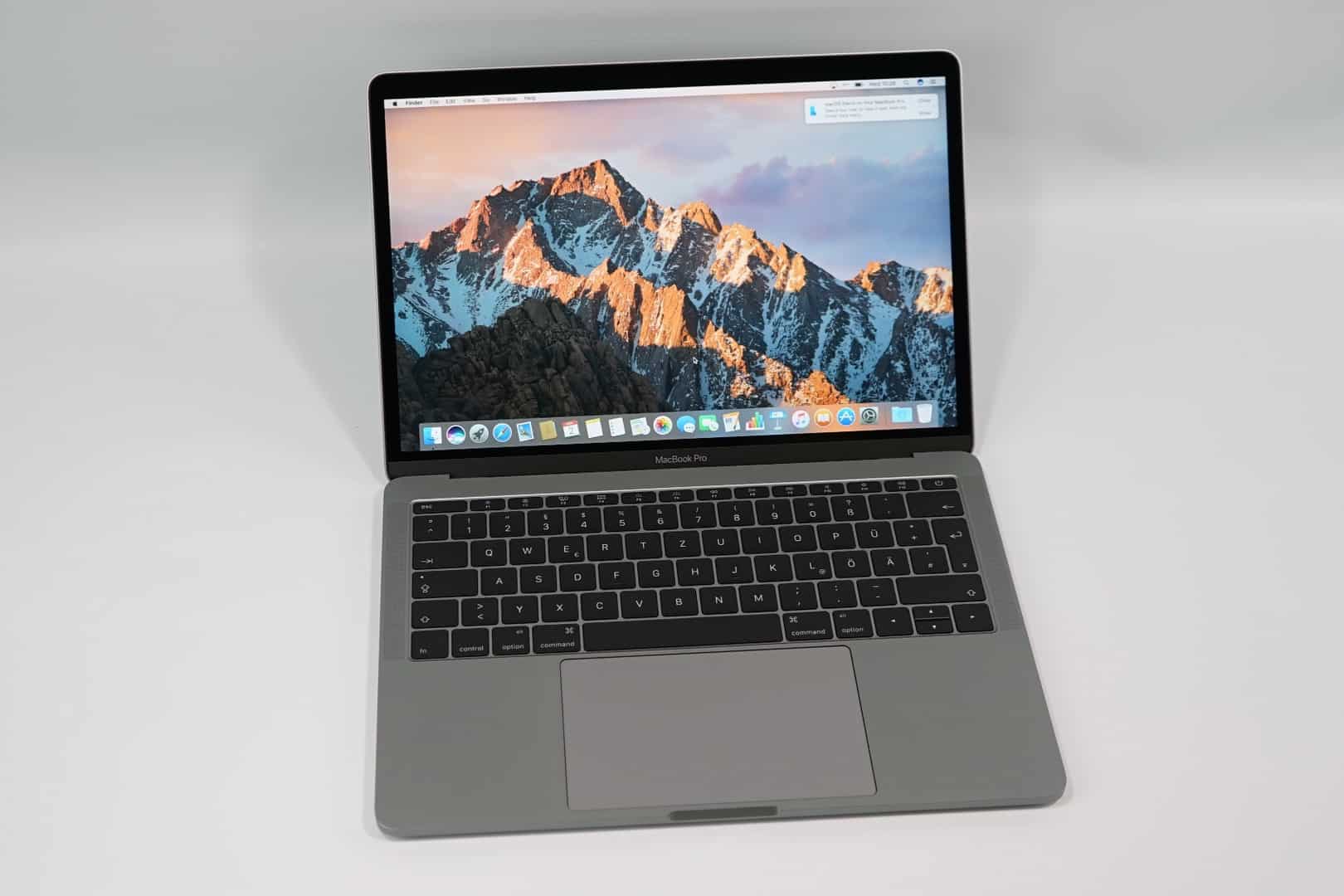 macbook pro 2017 space gray